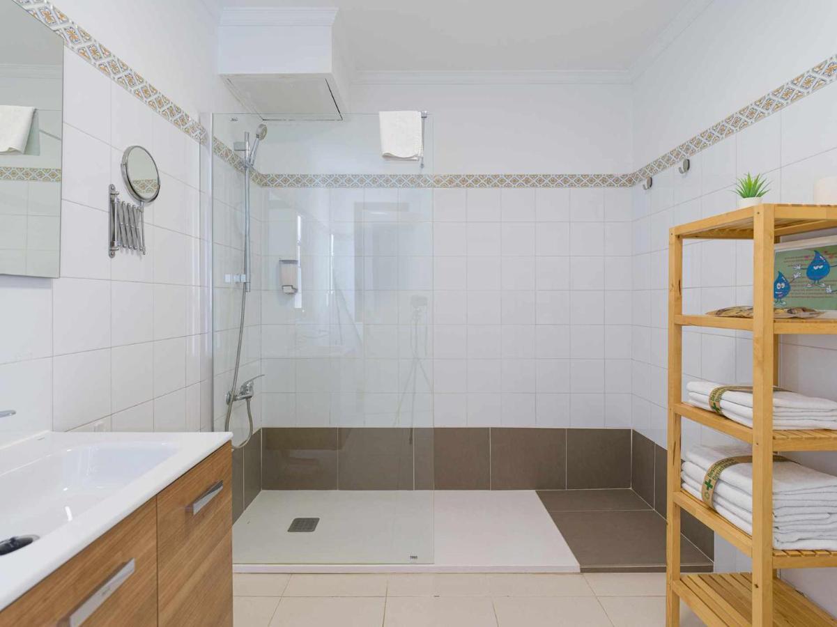 Mahostly Apartamento Comillas Sb Arrecife  Exterior photo